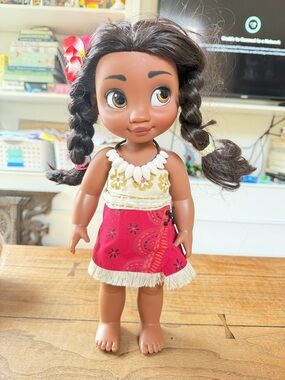 Disney Princess Moana Doll 13” Toddler Doll Polynesian Outfit Dress Toy